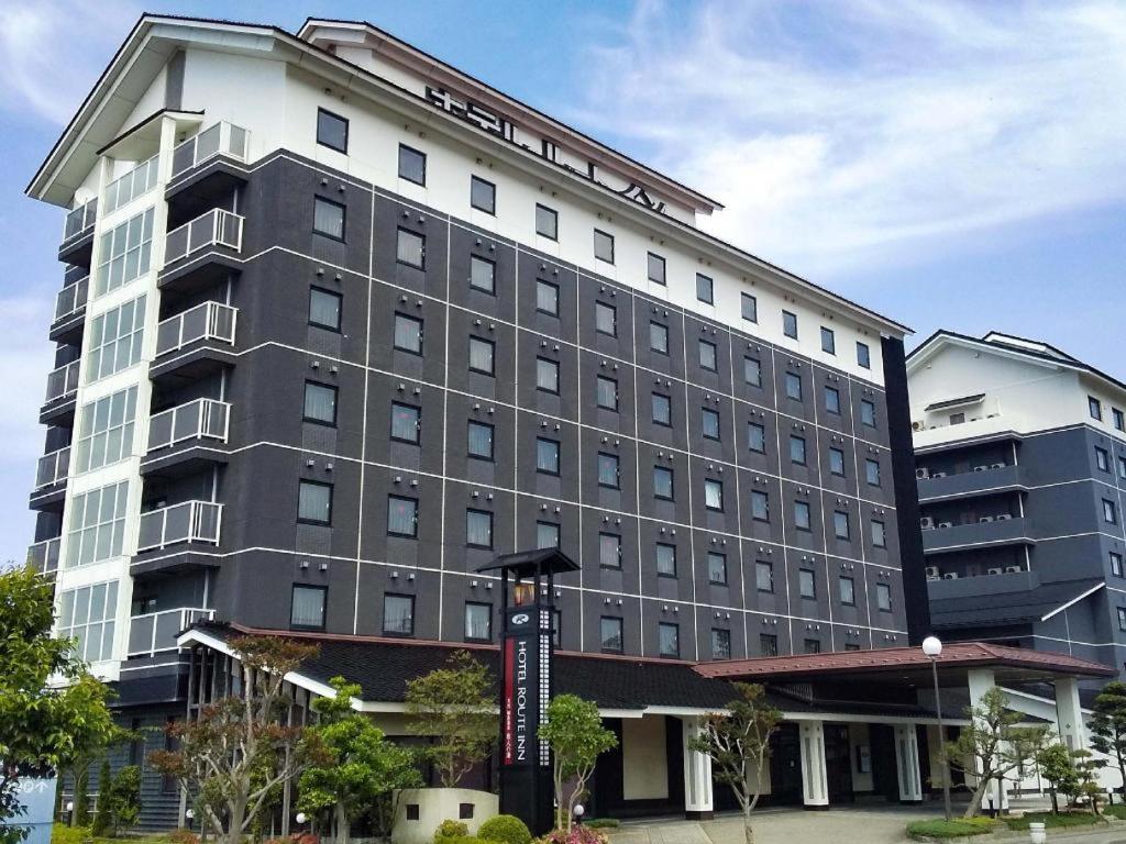 Hotel Route Inn Вадзима Экстерьер фото