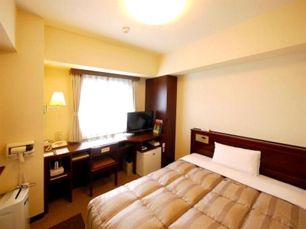 Hotel Route Inn Вадзима Экстерьер фото