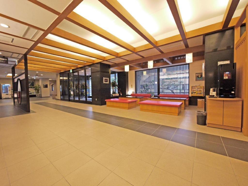 Hotel Route Inn Вадзима Экстерьер фото